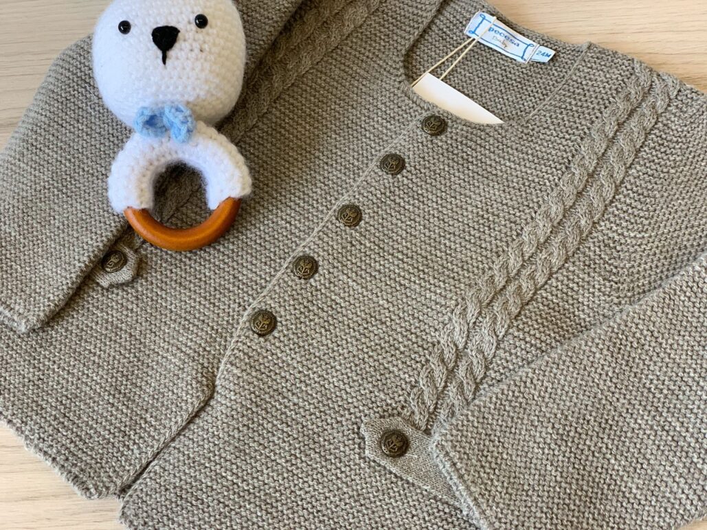 CHAQUETAS Y SACOS TEJIDOS PARA BEBÉ EN ECUADOR
