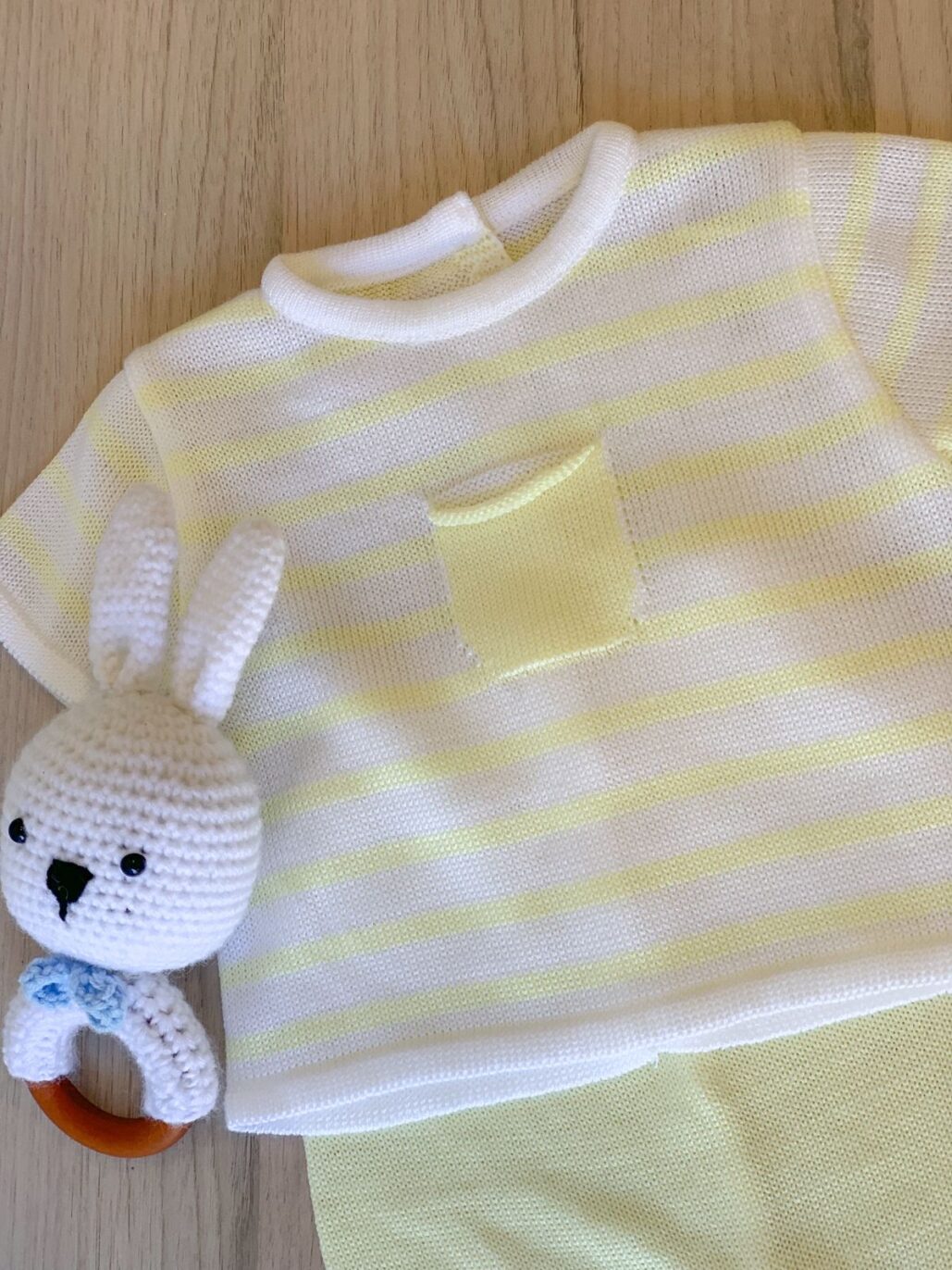 Conjunto tejido perlé familia "Amarillo" - Image 2